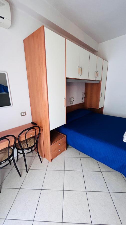 B&B Residence Sorriso Cattolica Eksteriør bilde