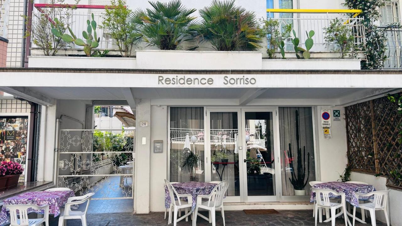 B&B Residence Sorriso Cattolica Eksteriør bilde